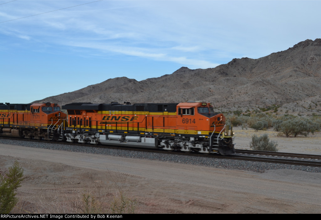 BNSF 6914